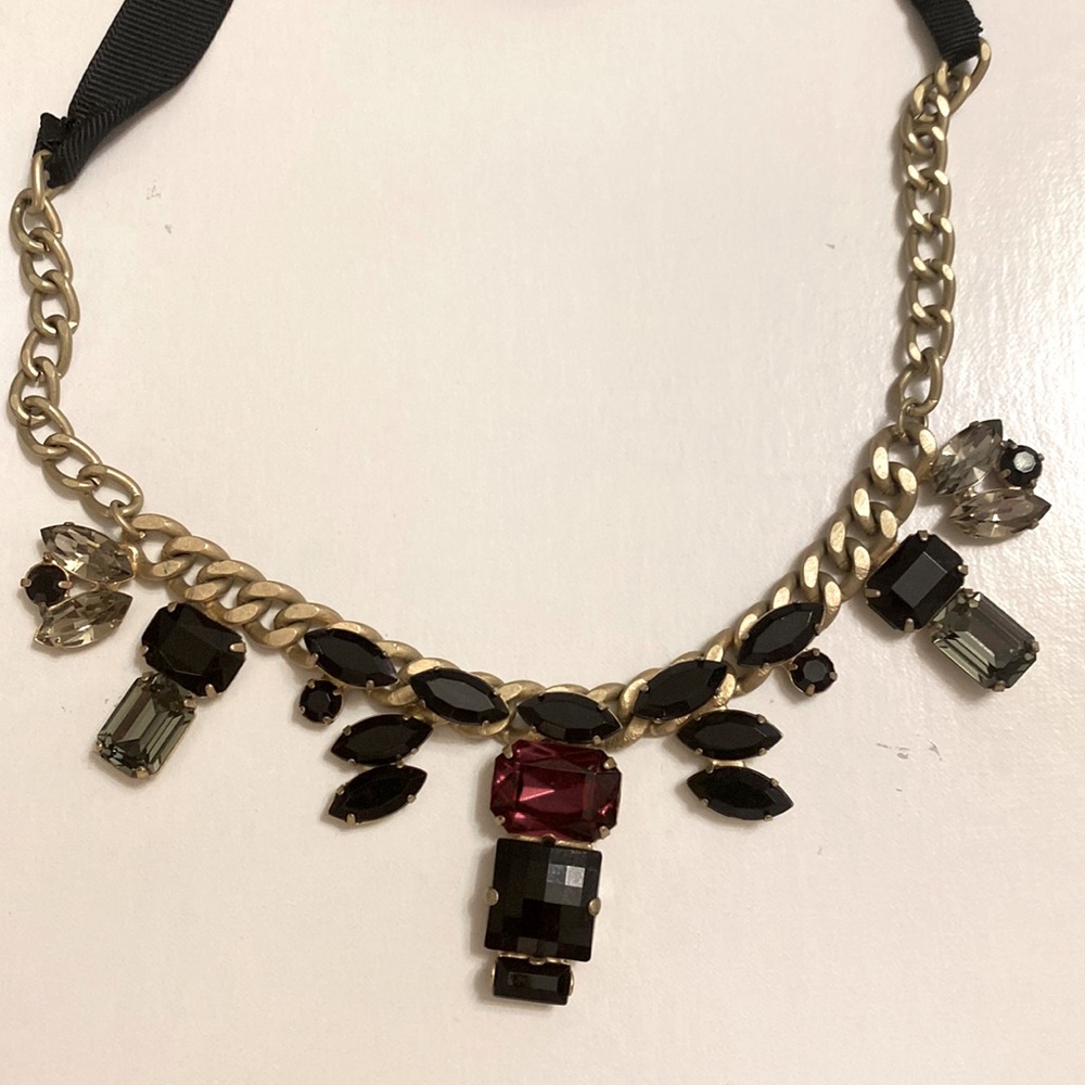 Club Monaco statement necklace